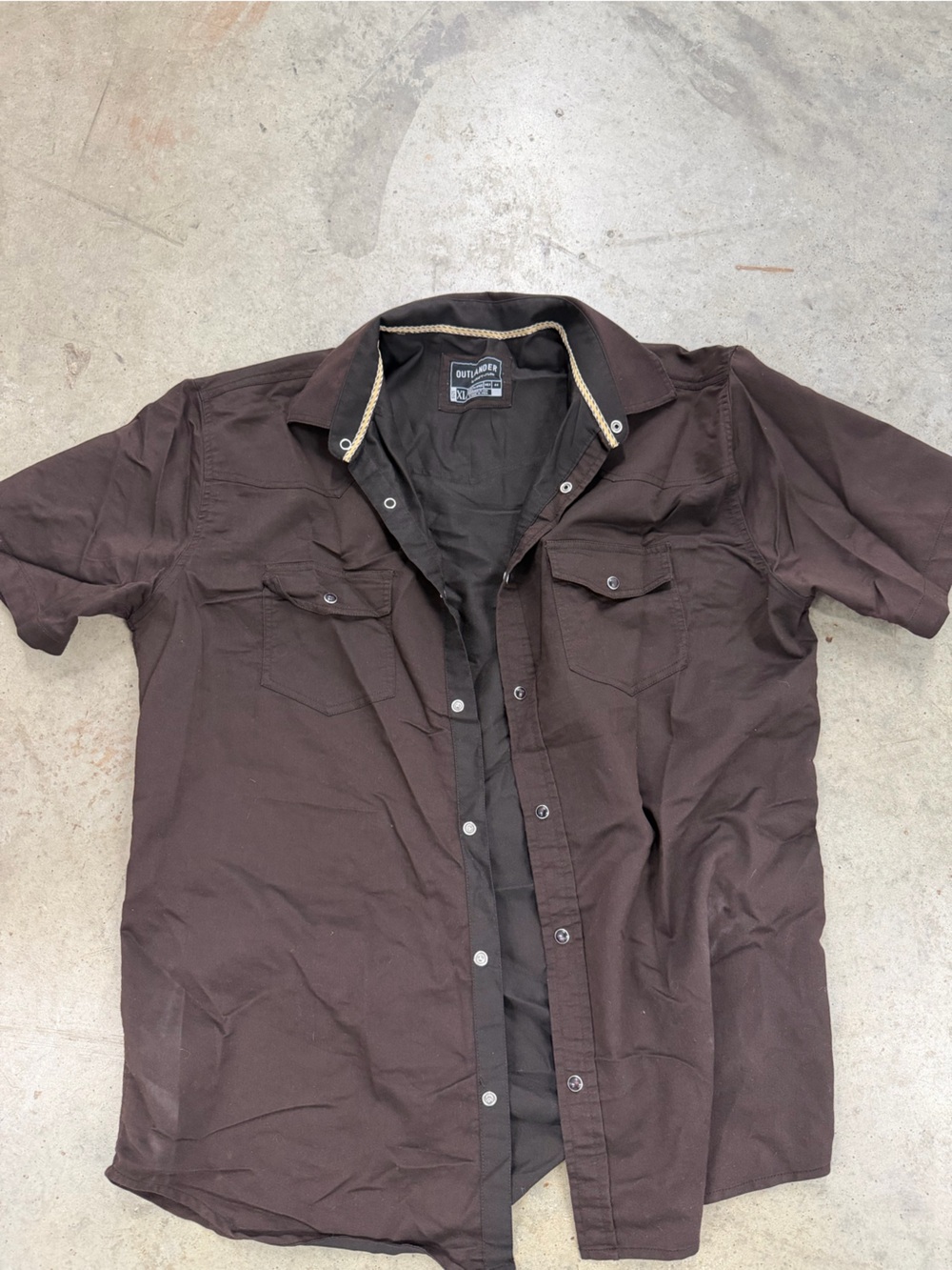 Brown collar Snap-Front shirt